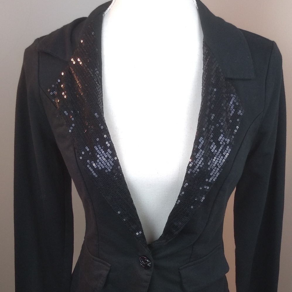 No Boundaries Black sequin blazer size Medium